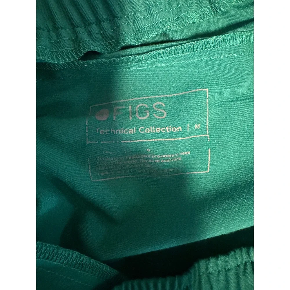FIGS Tansen Jogger Scrub Pants Men M Green Drawstring Technical Cargo Medical